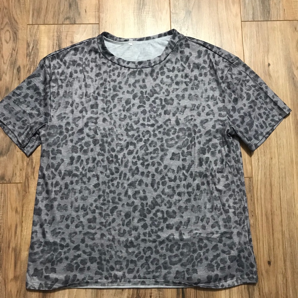 Boutique leopard shirt
